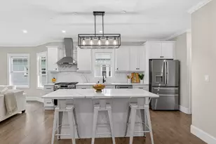 152 Washington St, Boston, MA 02135 - Photo 2