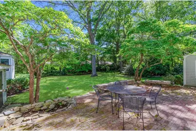 40 Allen St, Marion, MA 02738 - Photo 6