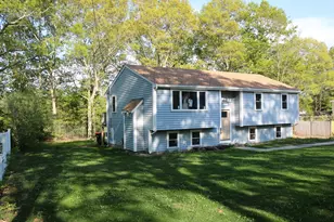 12 Flintlocke Dr, Plymouth, MA 02360 - Photo 2