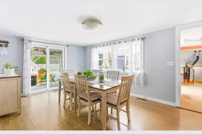 552 Mattakeesett St, Pembroke, MA 02359 - Photo 8