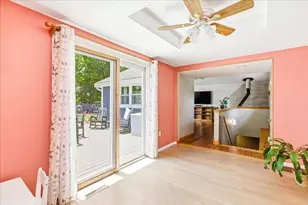 552 Mattakeesett St, Pembroke, MA 02359 - Photo 10