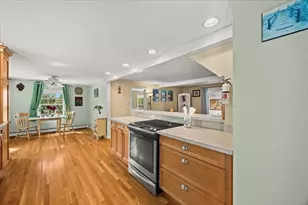 39 Everett St, Marshfield, MA 02050 - Photo 6