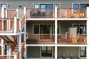 110 Park St, Boston, MA 02132 - Photo 16