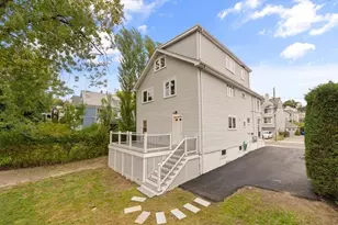 44 Donnybrook Rd, Boston, MA 02135 - Photo 26