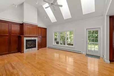186 Foster St, Littleton, MA 01460 - Photo 10