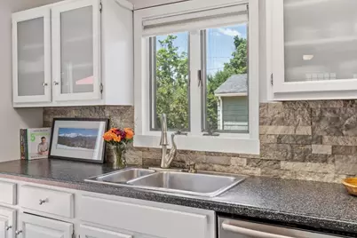 95 Haseltine Street, Haverhill, MA 01835 - Photo 6