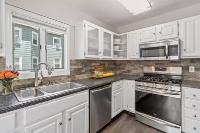 95 Haseltine Street, Haverhill, MA 01835 - Photo 4