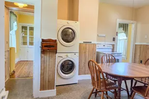 22 Union St, Greenfield, MA 01301 - Photo 8