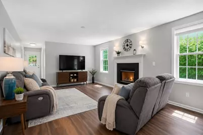 29 Station St, Stoughton, MA 02072 - Photo 4