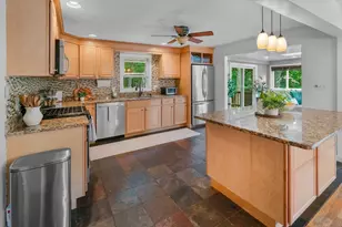 27 Searle St, Georgetown, MA 01833 - Photo 12