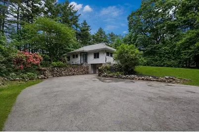 301 Lincoln St, Franklin, MA 02038 - Photo 4
