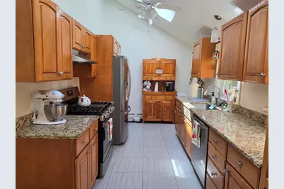 202 Sunnyhill, Lunenburg, MA 01462 - Photo 6