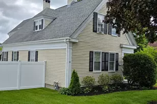 83 Union St, Rockland, MA 02370 - Photo 2