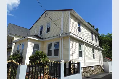 194 Oakland Ave, Methuen, MA 01844 - Photo 2