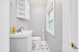 74 Rhinecliff St, Arlington, MA 02476 - Photo 14