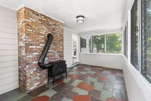 4 June Ln, Newton, MA 02458 - Photo 10