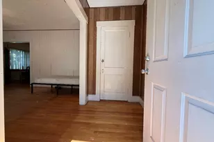 18 Pleasant St, Fitchburg, MA 01420 - Photo 16