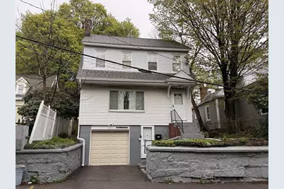 18 Pleasant St, Fitchburg, MA 01420 - Photo 34