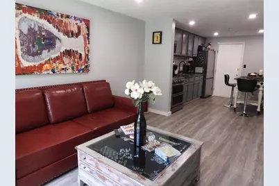 262 East Haverhill St #21, Lawrence, MA 01841 - Photo 8
