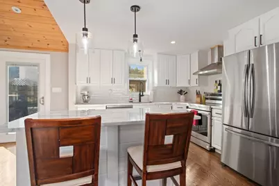 6 Rawding Rd, Peabody, MA 01960 - Photo 12
