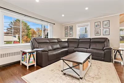 6 Rawding Rd, Peabody, MA 01960 - Photo 8