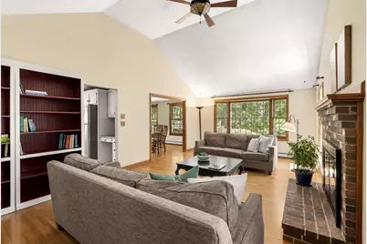 27 Old Homestead Rd, Groton, MA 01450 - Photo 4