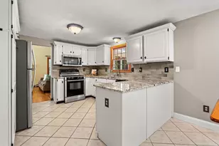 27 Old Homestead Rd, Groton, MA 01450 - Photo 8