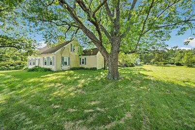369 Washington St, East Bridgewater, MA 02333 - Photo 6