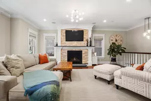 9 M St, Boston, MA 02127 - Photo 2