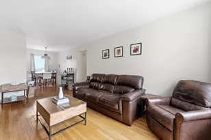 9 Lennon Ct, Boston, MA 02127 - Photo 2