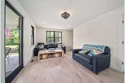 32 County St, Lakeville, MA 02347 - Photo 20