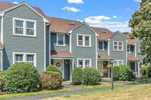 551 Hildreth St, Dracut, MA 01826 - Photo 1