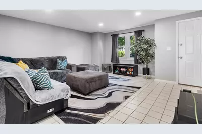 551 Hildreth St #27, Dracut, MA 01826 - Photo 8