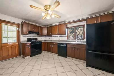 216 Park Ave, Weymouth, MA 02190 - Photo 6