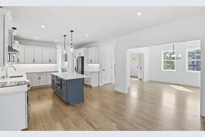 294 Salem Road, Dracut, MA 01826 - Photo 6