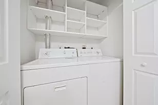 184 Athens St, Boston, MA 02127 - Photo 22