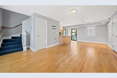 184 Athens St #3, Boston, MA 02127 - Photo 10