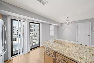 184 Athens St #3, Boston, MA 02127 - Photo 6