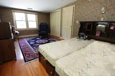 12 Longwood Avenue, Saugus, MA 01906 - Photo 28