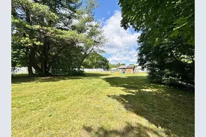 19 Maple St #2, Uxbridge, MA 01569 - Photo 14