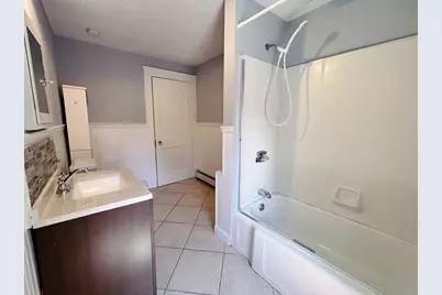 19 Maple St #2, Uxbridge, MA 01569 - Photo 6