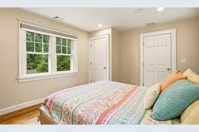 26 Leach Ln, Natick, MA 01760 - Photo 24