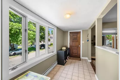 15 Quannapowitt Ave, Wakefield, MA 01880 - Photo 2