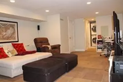 384 Washington Street #B, Somerville, MA 02143 - Photo 4