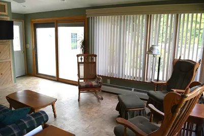 20 Exeter Street, West Springfield, MA 01089 - Photo 16