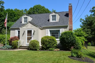 20 Exeter Street, West Springfield, MA 01089 - Photo 2