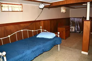 20 Exeter St, West Springfield, MA 01089 - Photo 34