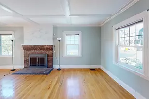 11 Webster St, Quincy, MA 02171 - Photo 2
