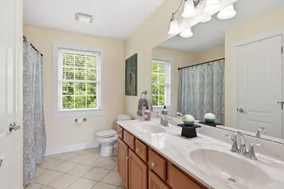 63 Caddyshack Dr, Chicopee, MA 01020 - Photo 24