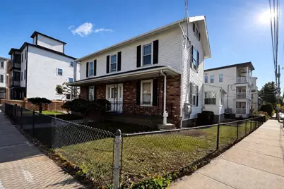 198 Washington St #1, Somerville, MA 02143 - Photo 2